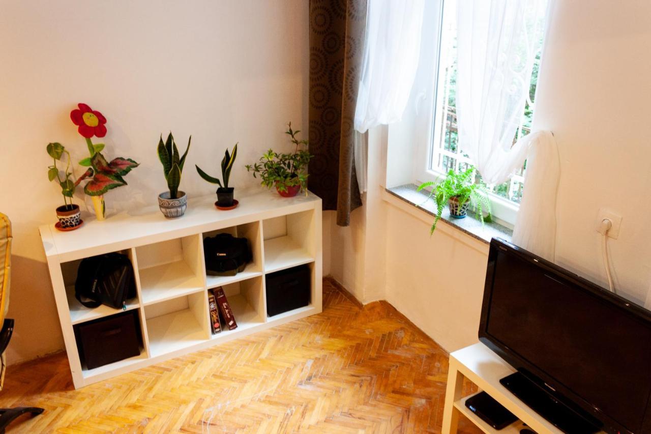 Happy Turtle Apartments Budapest Bagian luar foto
